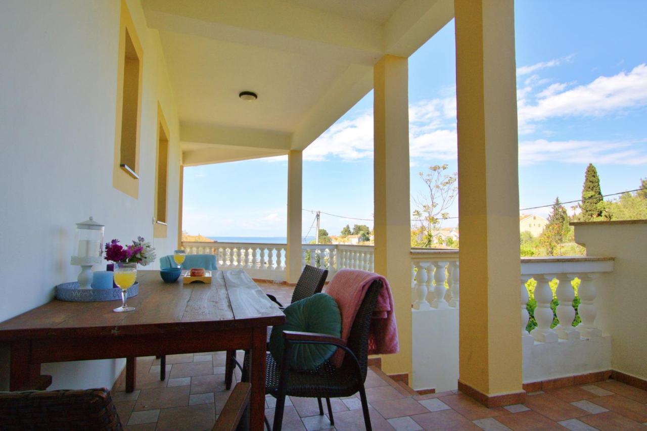 Sunshine Place By The Beach Lukoran Room photo