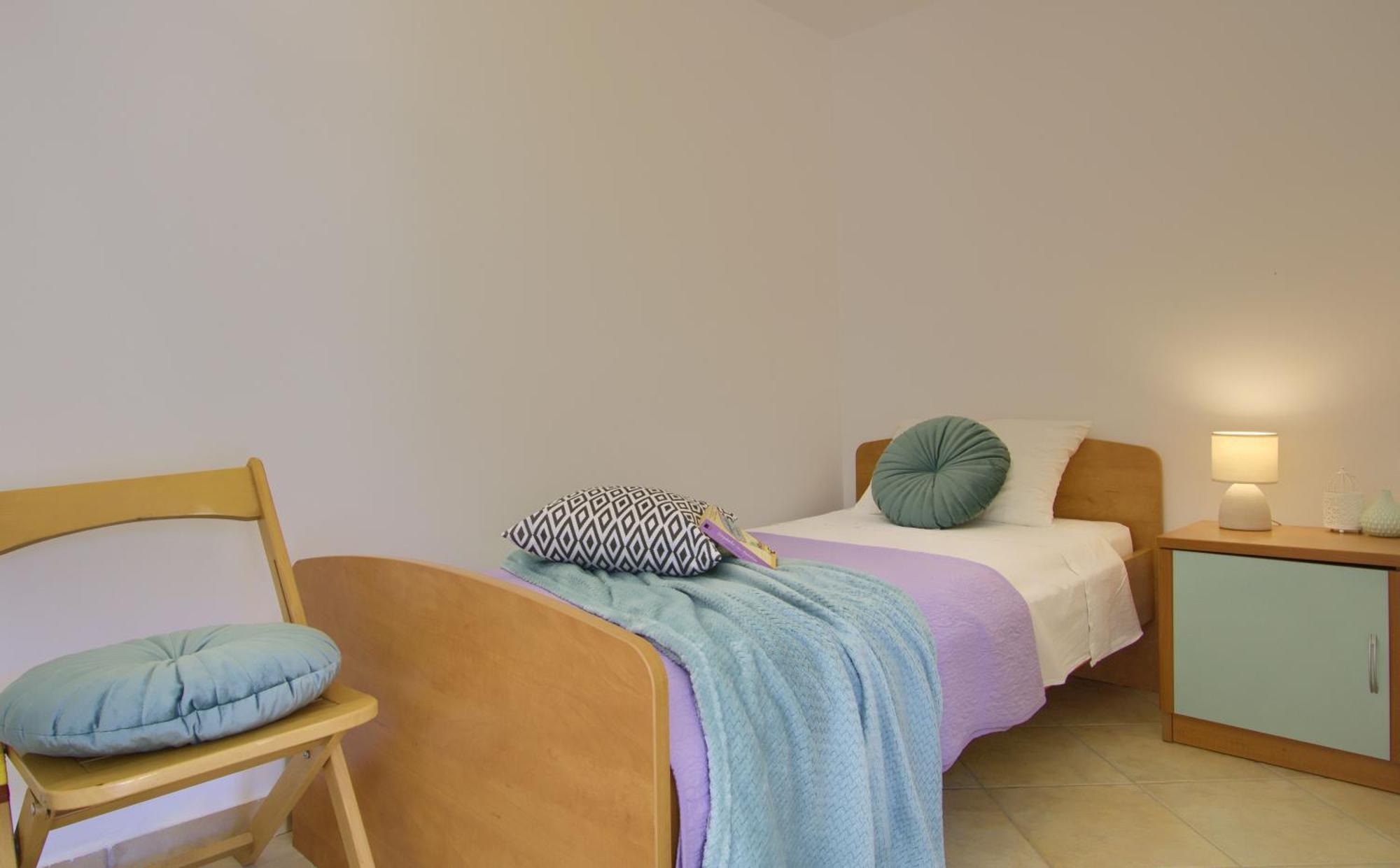 Sunshine Place By The Beach Lukoran Room photo